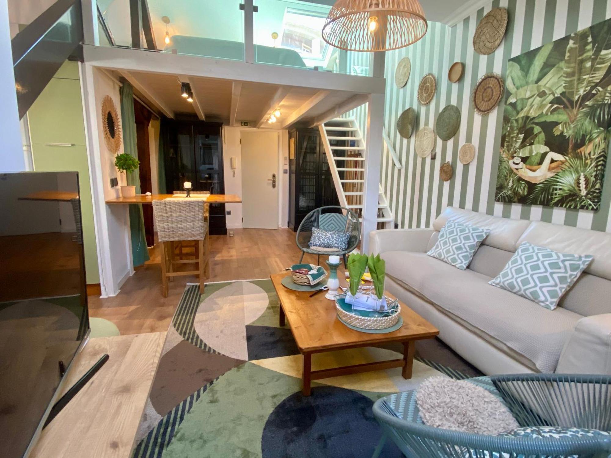Studios With Mezzanine Rua Da Moeda Lisbon Exterior photo